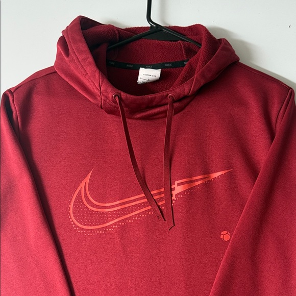 NWOT - Nike Men's Deep Red Hoodie - THERMA-FIT - Picture 1 of 15